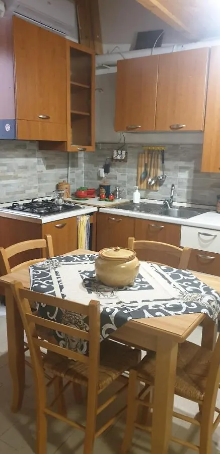 아파트 La Casetta Sotto L'Arco